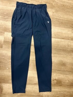 Vuori Indigo Blue Fleet Tapered Leg Elastic Waistband Athletic Pants Medium